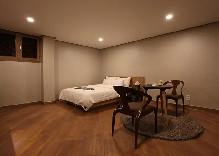 Hotel Hub